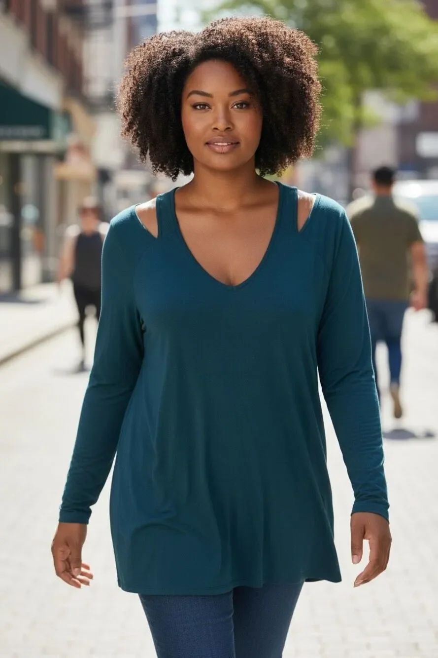 NWT Torrid Super Soft Teal Cutout Long Sleeve Top Size 1 1X 14-16